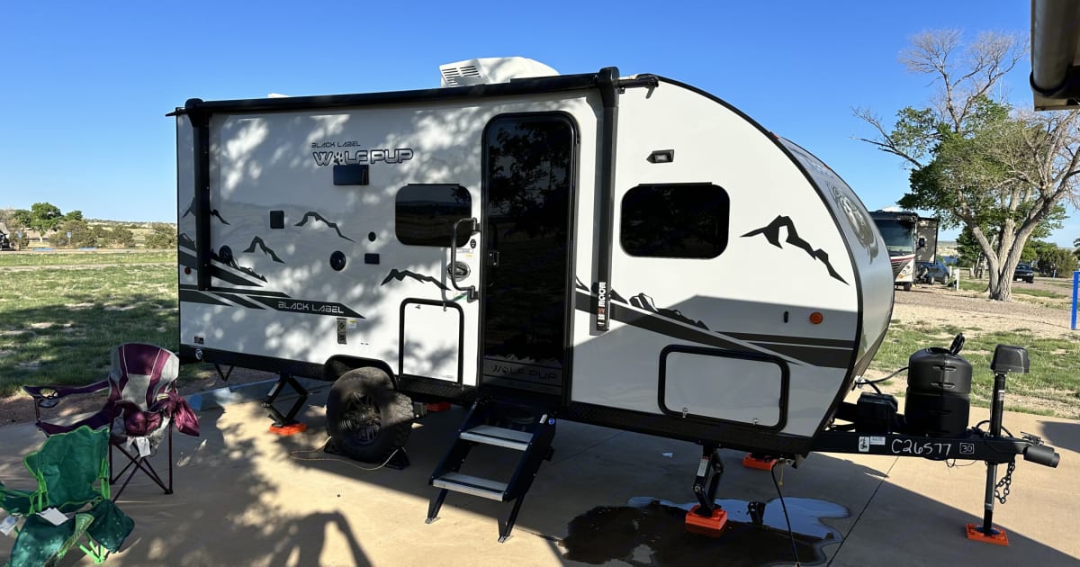 2022 Forest River Cherokee Wolf Pup Black Label Travel trailer Rental