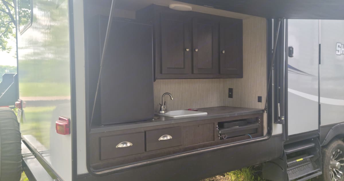 2020 Shadow Trailers Living Quarters Travel trailer Rental in Caddo, OK