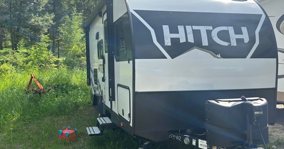 2022 Cruiser RV Hitch Travel trailer Rental in Kalispell, MT Outdoorsy