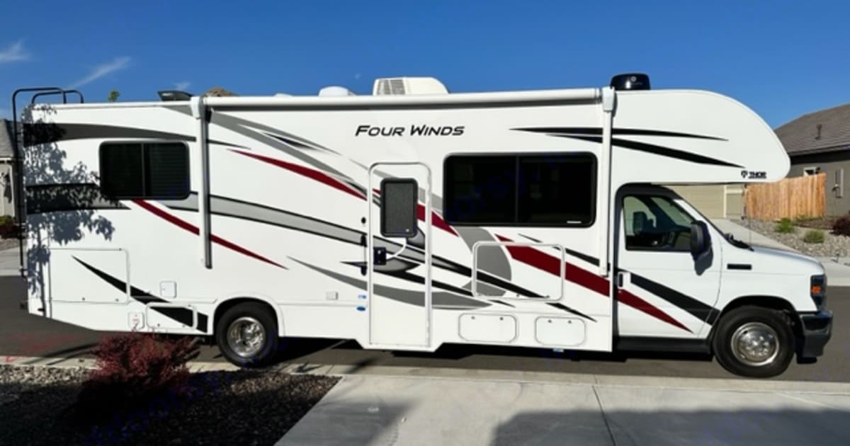 2023 Thor Four Winds Motorhome Rental in Dayton, NV Outdoorsy