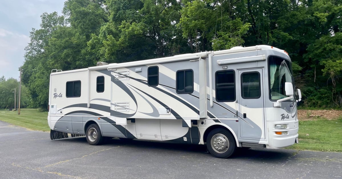 Hit The Road In Style Your Ultimate Guide To Motorhome Rental Columbia Mo