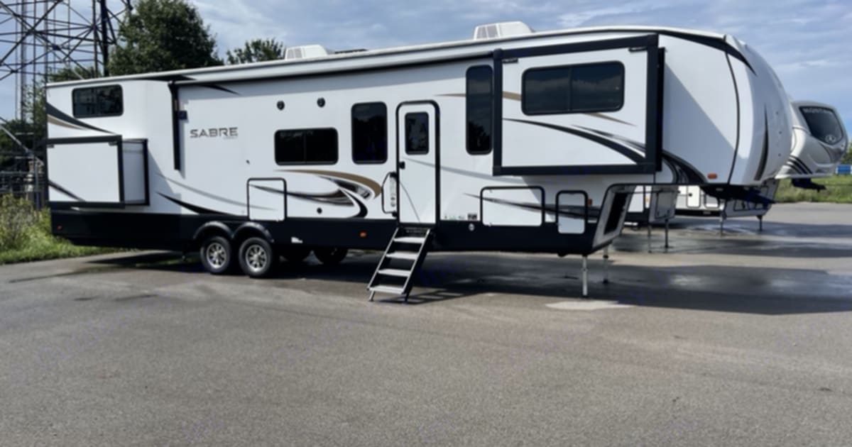 2022 Forest River Sabre Fifthwheel Rental in Bardstown, KY Outdoorsy