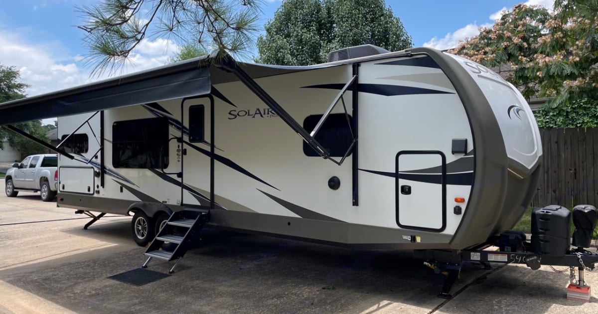 2020 Palomino Other Travel trailer Rental in Tomball, TX Outdoorsy