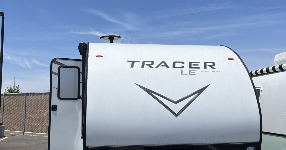 2021 Forest River Tracer LE Travel trailer Rental in Roseville, CA