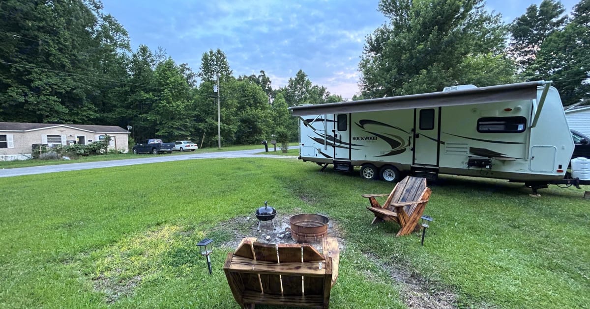 2012 Forest River Rockwood Ultra Lite Class C Rental in Beechgrove, TN