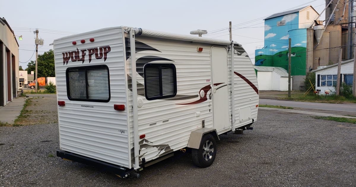 2012 Forest River Cherokee Wolf Pup Travel trailer Rental in