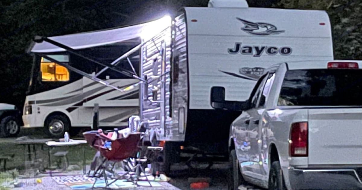 2018 Jayco Jay Flight SLX Baja Edition Travel trailer Rental in Everett