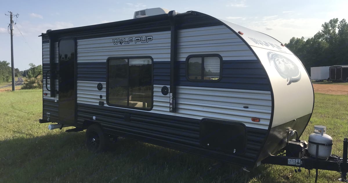 2022 Forest River Cherokee Wolf Pup Travel trailer Rental in Dublin, GA