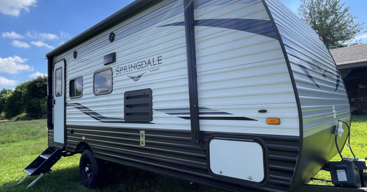 2020 Keystone Springdale Toy hauler Rental in East Killingly, CT Outdoorsy