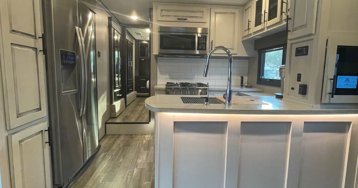 2021 Jayco seismic 4113 Toy hauler Rental in Auburn, AL Outdoorsy