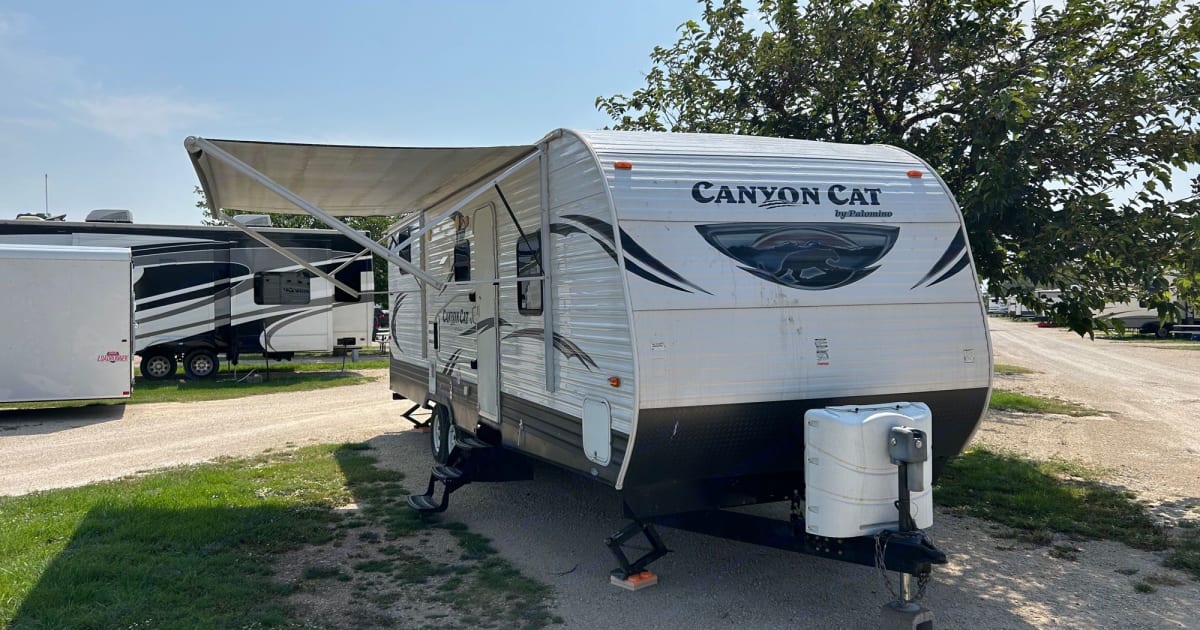 2014 Forest River Palomino Canyon Cat Travel trailer Rental in Abilene