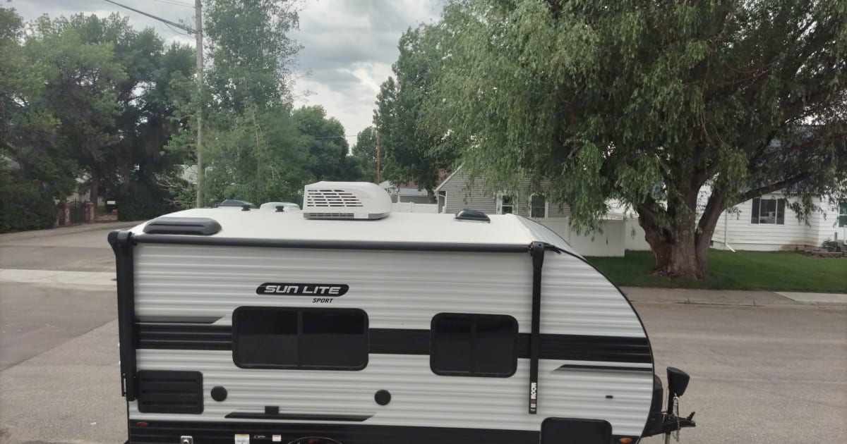 2022 Sunset Park RV Sun Lite Travel trailer Rental in Worland, WY