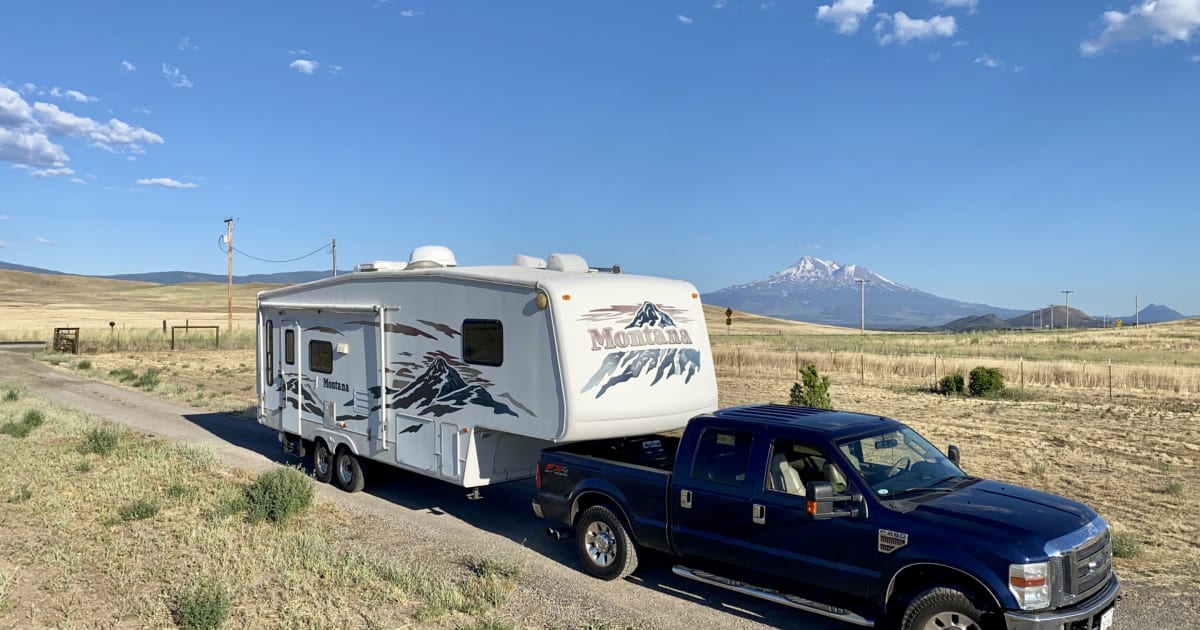 2004 Keystone RV Montana Fifthwheel Rental in Yreka, CA Outdoorsy