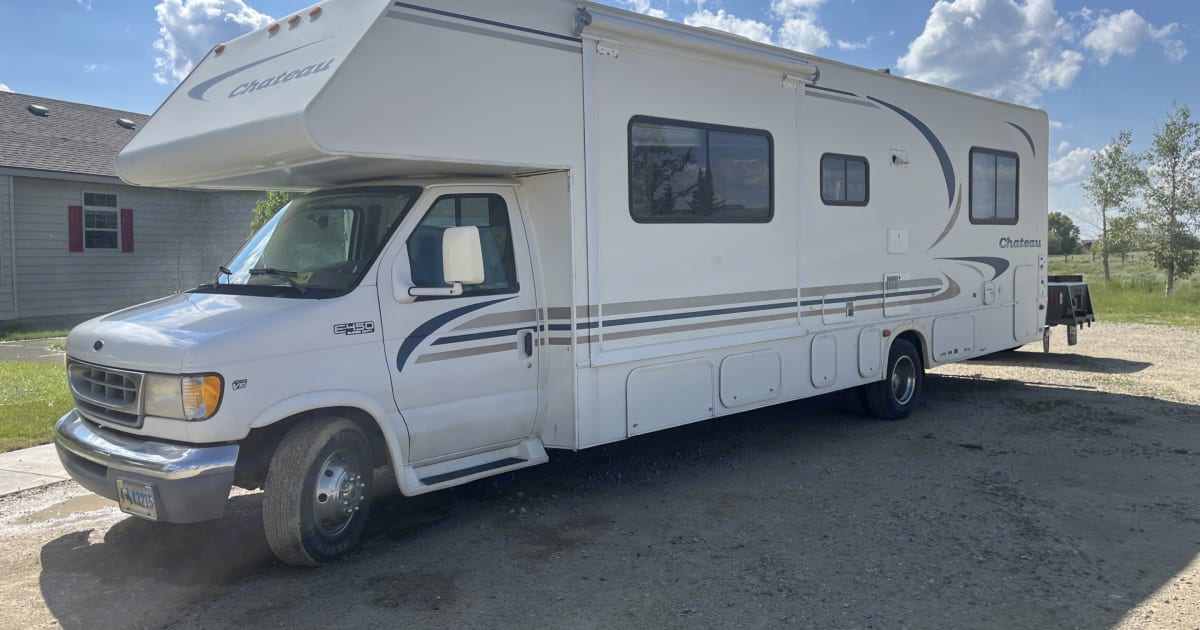 1999 Thor Motor Coach Chateau Class C Rental in Pinedale, WY Outdoorsy