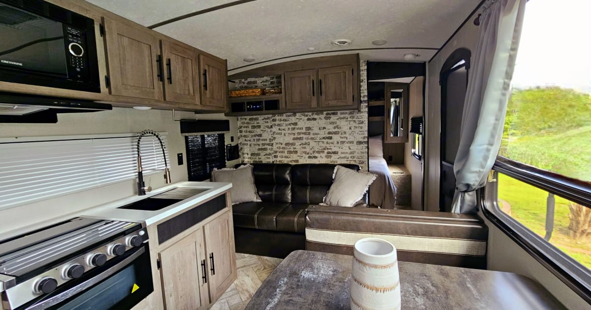 2023 Keystone Springdale Travel trailer Rental in Citrus Springs, FL