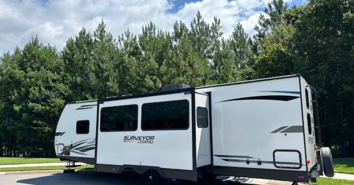 Photos 2022 Forest River Surveyor Legend Travel trailer Rental in