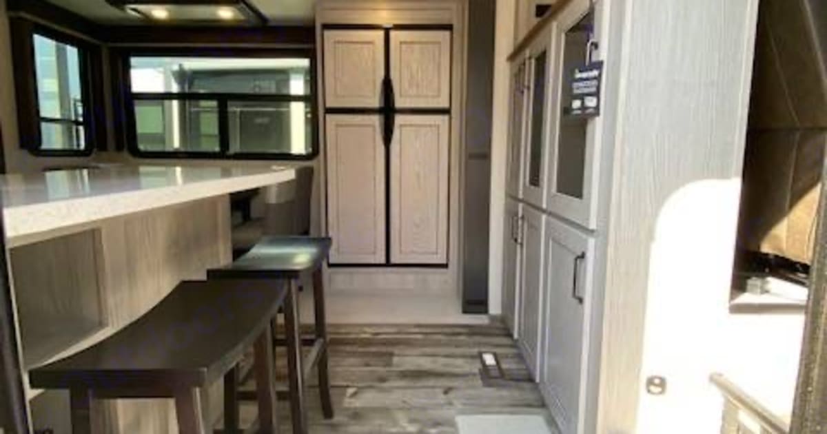 2021 Keystone RV Montana High Country Fifthwheel Rental in Langley, BC