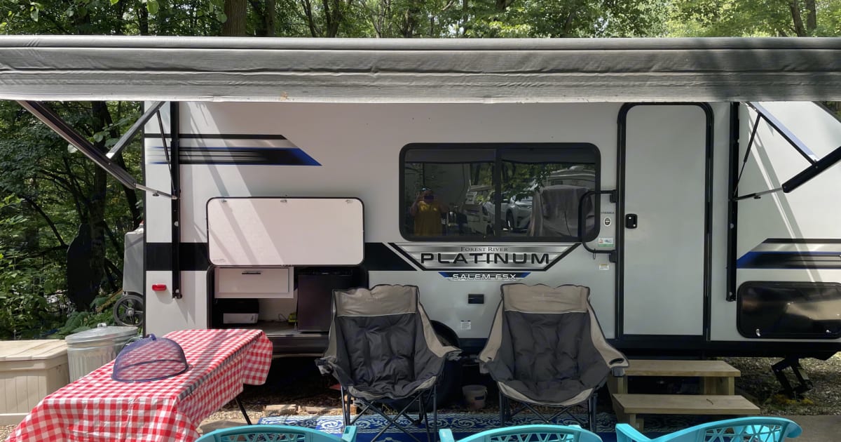 2021 Forest River Salem FSX Travel trailer Rental in Mankato, MN