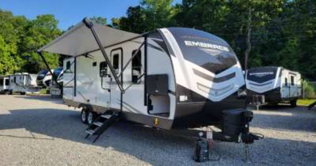 2022 Cruiser RV Embrace Ultra Lite Travel trailer Rental in Wildomar ...