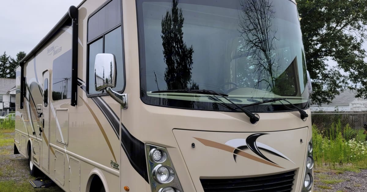 2020 Thor Freedom Traveler Class A Rental in Beaverdam, OH Outdoorsy