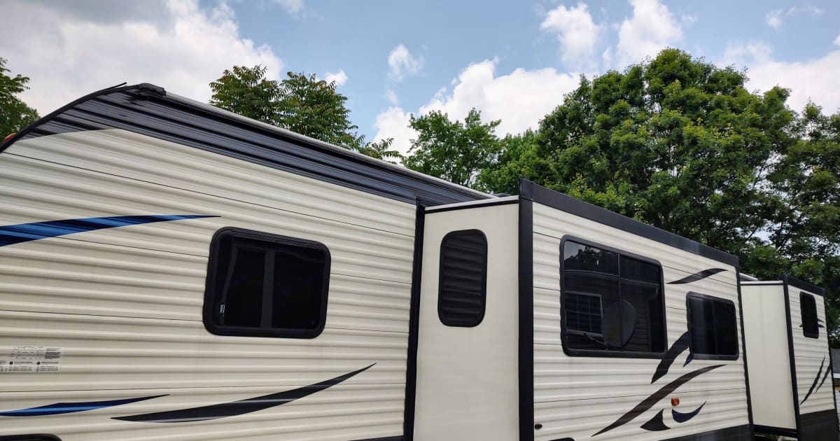 2020 Palomino Puma Travel trailer Rental in Huntingdon, PA Outdoorsy