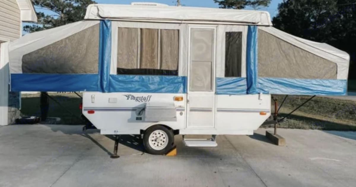 2004 Forest River Flagstaff Folding trailer Rental in Jacksonville, NC