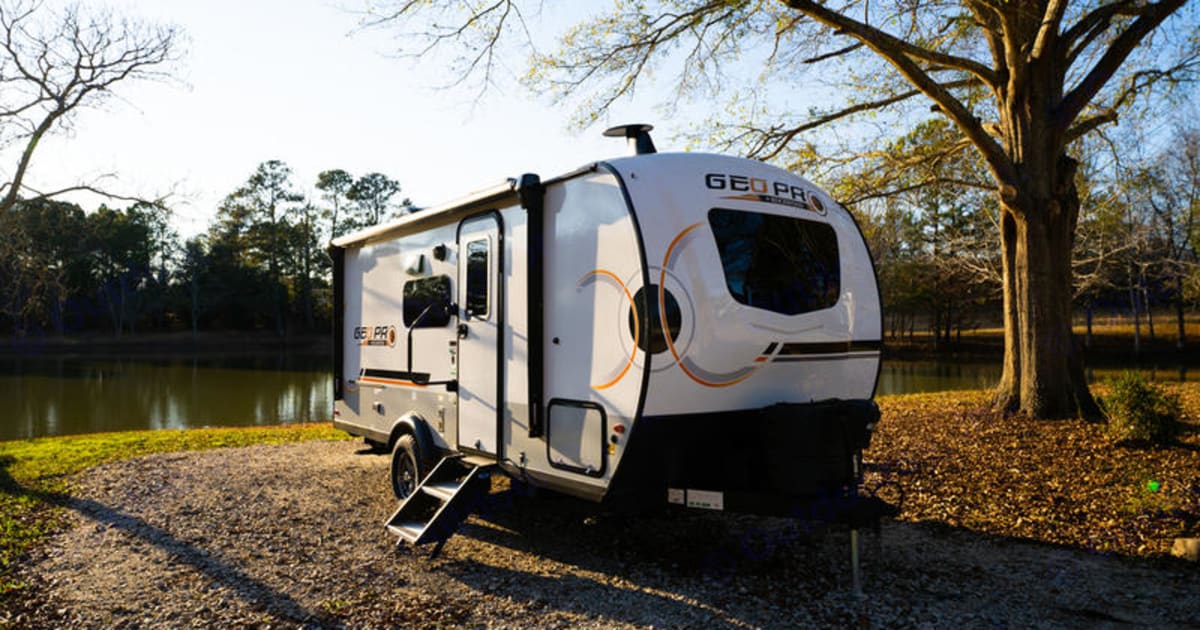 2023 Forest River Rockwood Geo Pro Travel trailer Rental in Castaic, CA