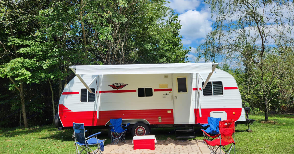2017 Riverside RV Retro Travel trailer Rental in ELLIJAY, GA, GA