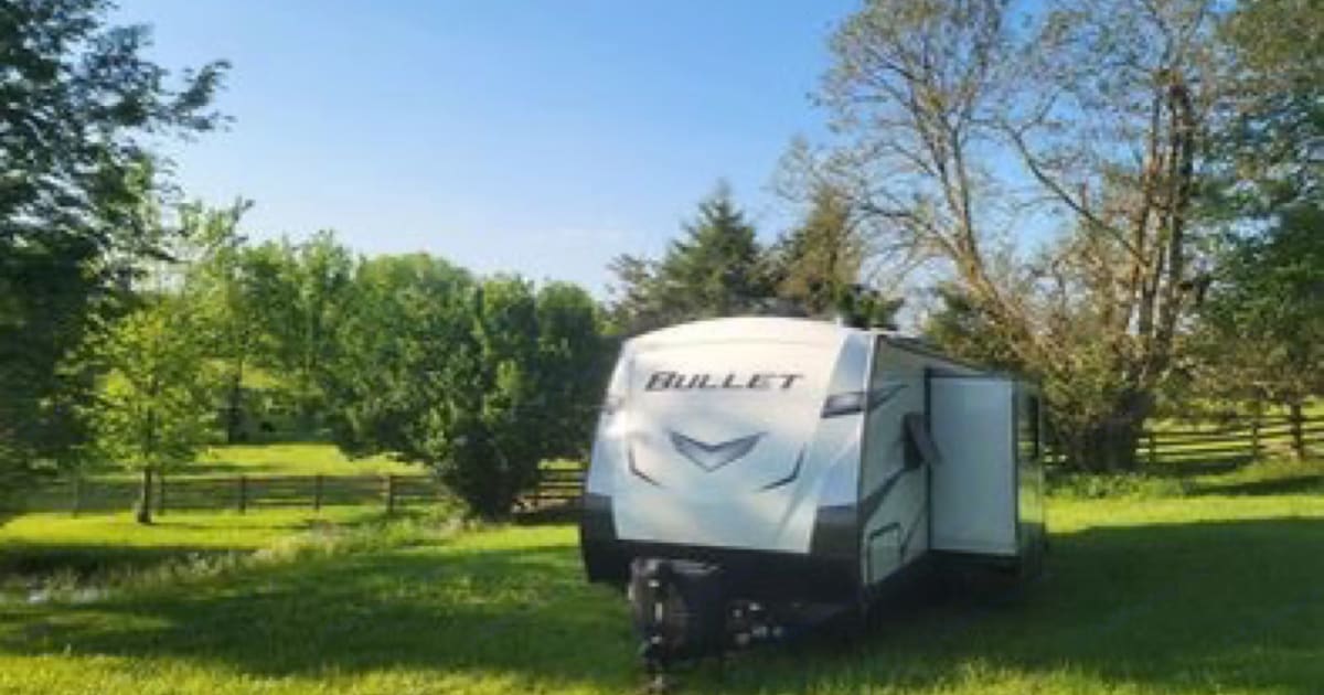 2022 Keystone RV Bullet Ultra Lite Travel trailer Rental in Troutville
