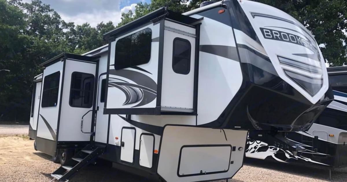 2021 Coachman Brookstone Fifth-wheel Rental in Northwest, NC | Outdoorsy