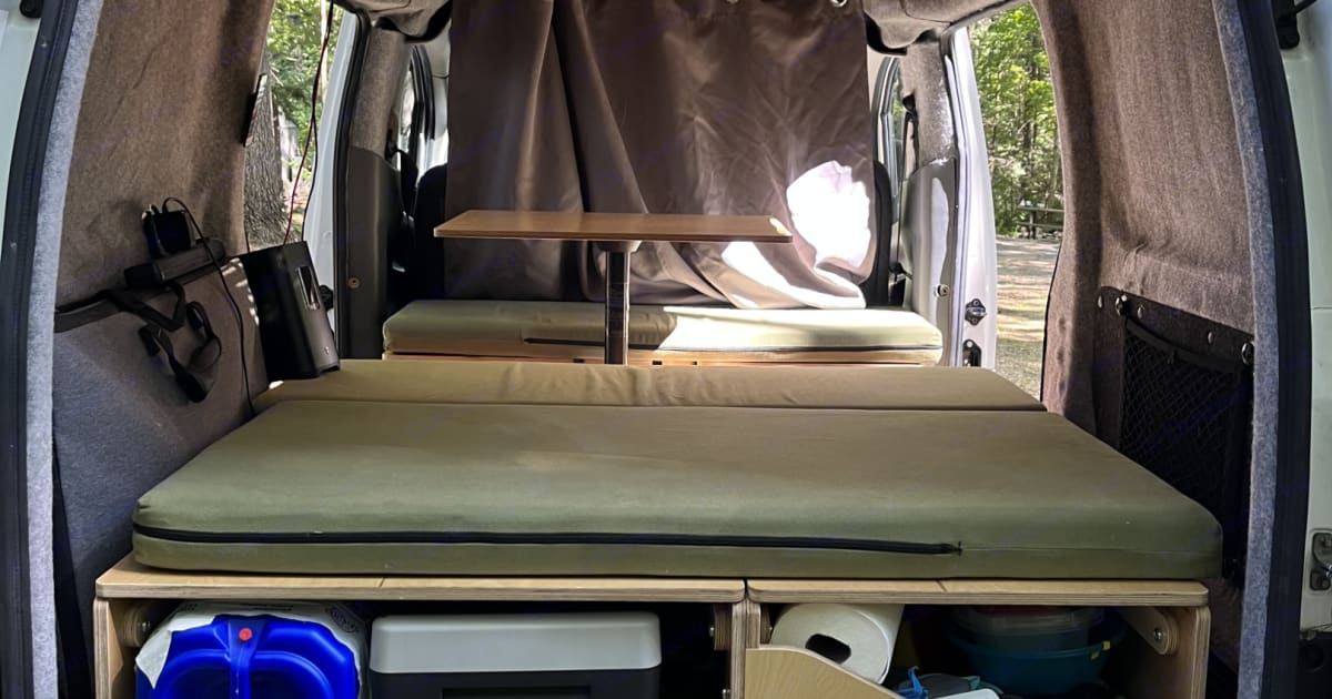 2017 Nissan NV200 Camper van Rental in Brooklyn, NY Outdoorsy