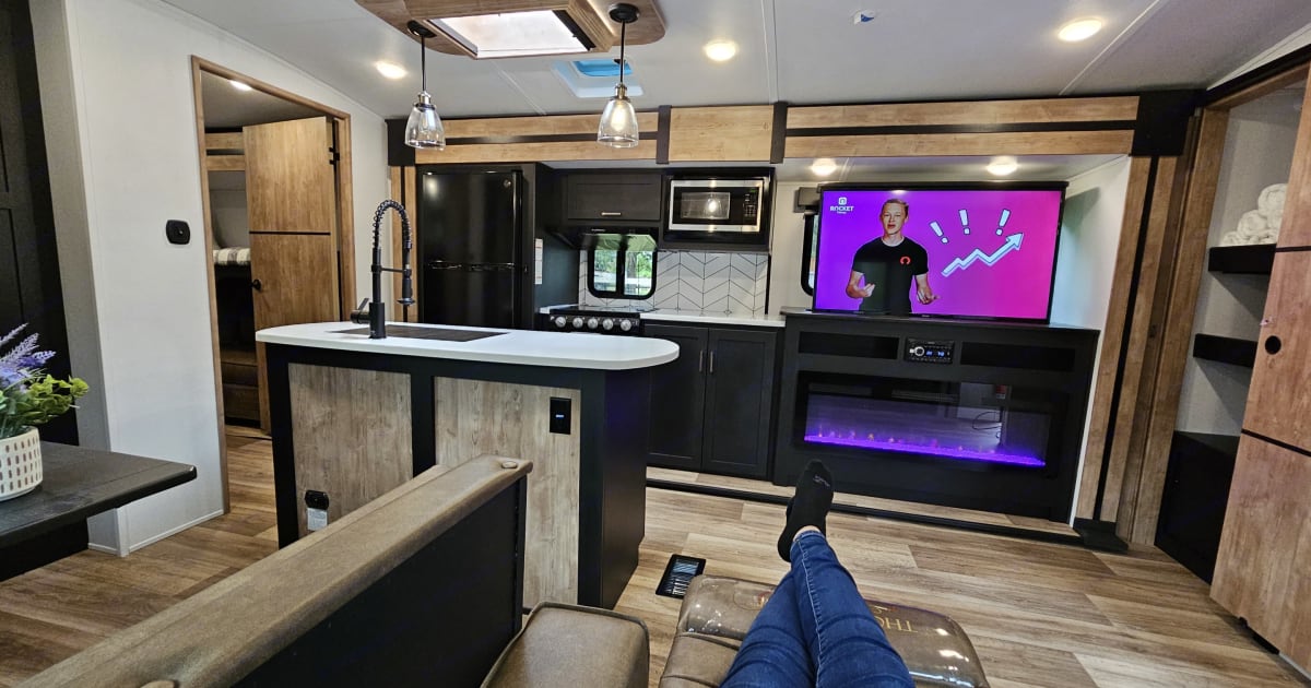 2023 Keystone Outback Travel trailer Rental in Citrus Springs, FL