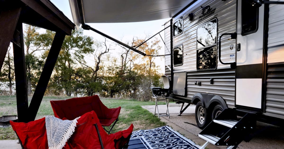2023 Jayco Jay Flight Travel trailer Rental in Hutto, TX Outdoorsy