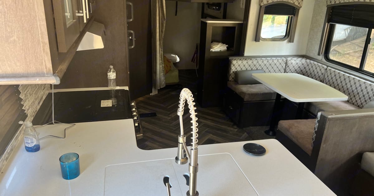 2021 Forest River EVO T2700 Travel trailer Rental in Fallbrook, CA