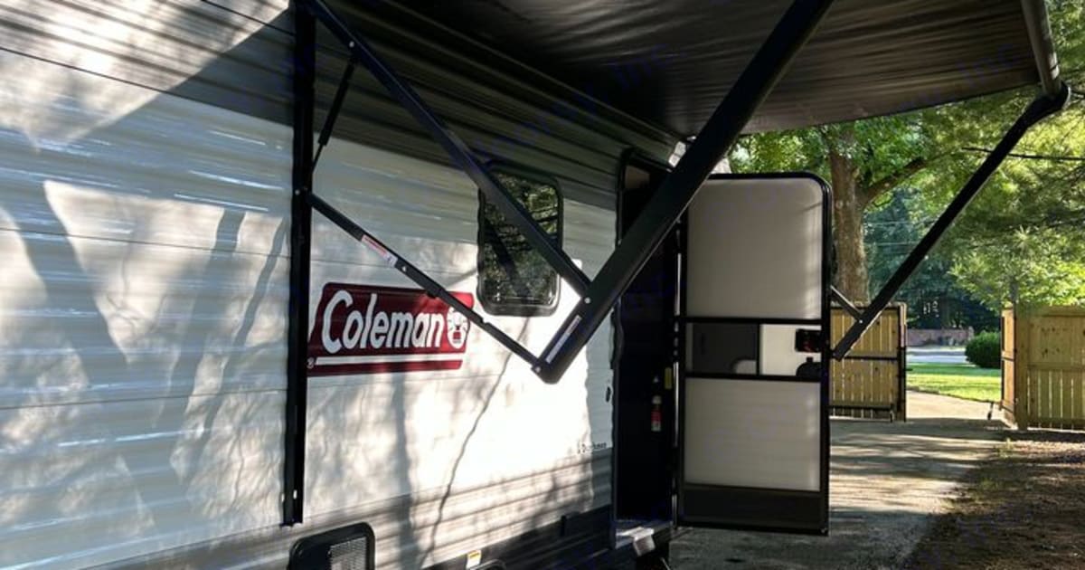 2021 Dutchmen Coleman Lantern LT Travel trailer Rental in MOORESVILLE
