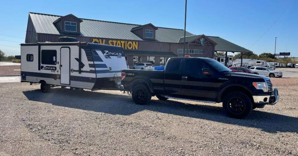 2021 Crossroads RV Zinger Lite Travel trailer Rental in Coushatta, LA