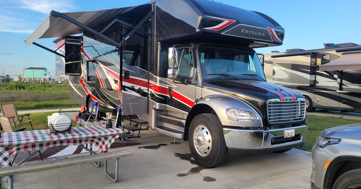 2021 Entegra Coach Accolade Class C Rental in Santee, CA Outdoorsy