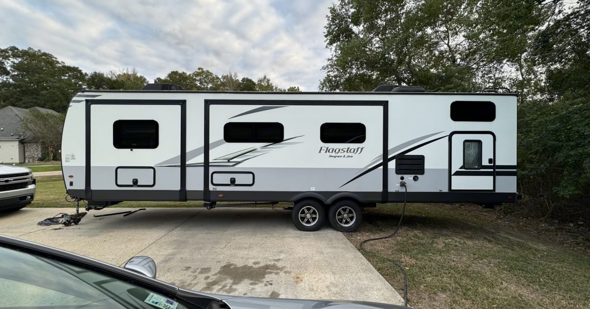2020 Forest River Flagstaff Super Lite Travel trailer Rental in Denham