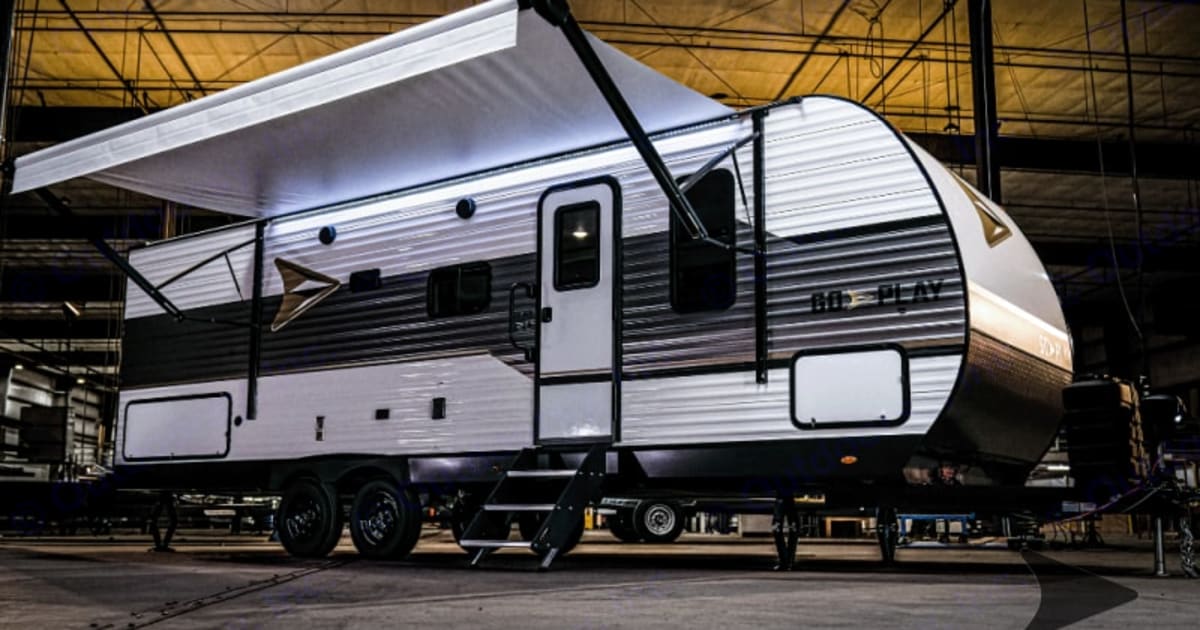 2024 Wayfinder Go Play 26BHS Travel trailer Rental in Manistee, MI