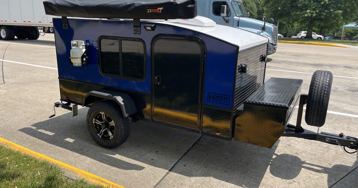 2023 Hiker Trailer highway Deluxe Tow Vehicle Rental in Mooresville, NC