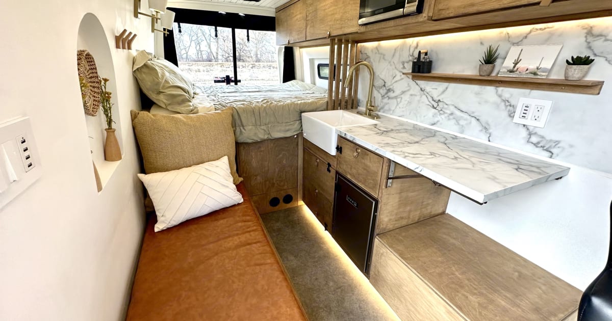 2021 MercedesBenz Sprinter High Roof Medium wheelbase Camper van