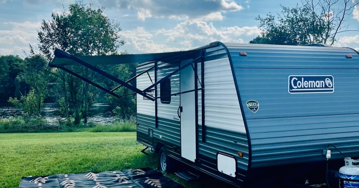 2022 Coleman Lantern Travel trailer Rental in Knoxville, TN Outdoorsy