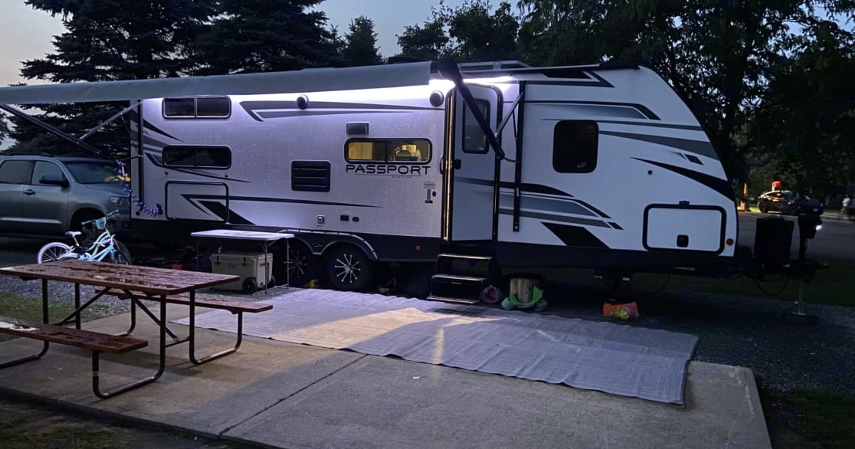 2022 Keystone RV Passport SL Travel trailer Rental in Hermantown, MN