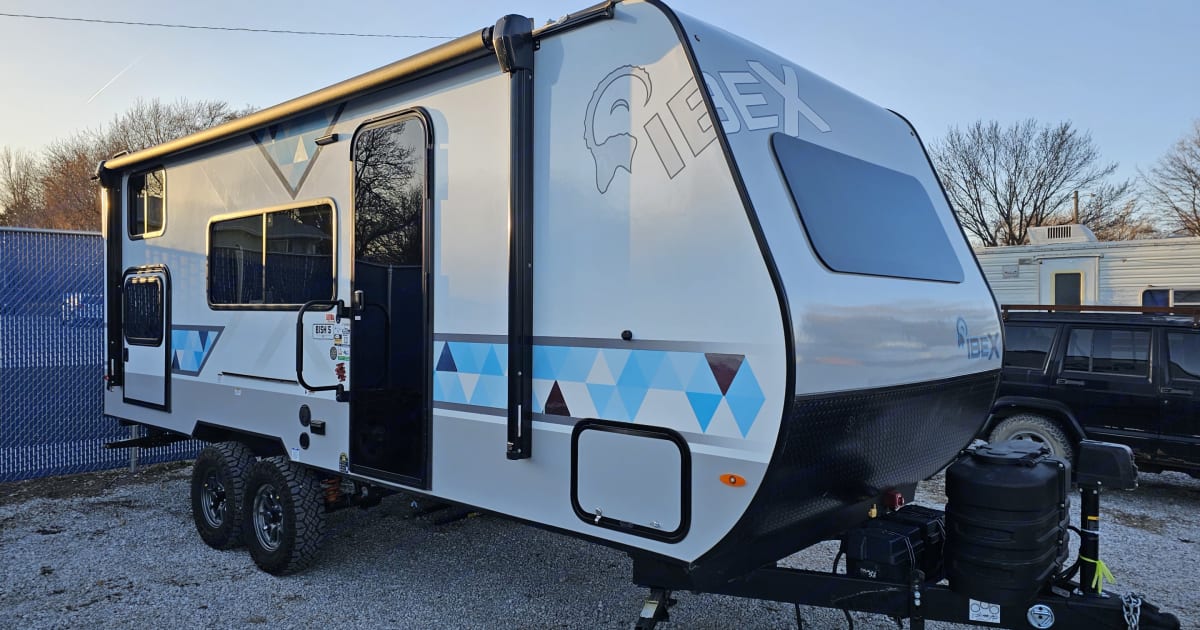 2024 Forest River Ibex 19MBH Travel trailer Rental in Lincoln, NE