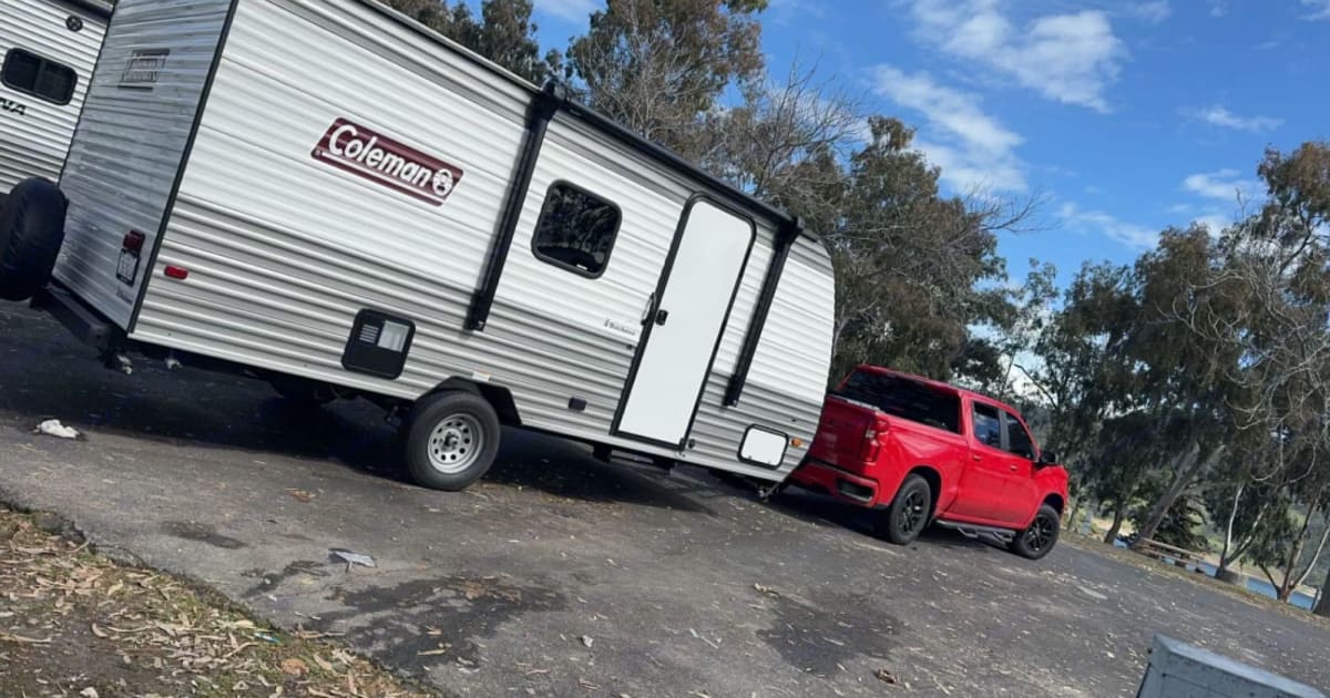 2024 Coleman Lantern LT 17B Travel trailer Rental in Fresno, CA Outdoorsy