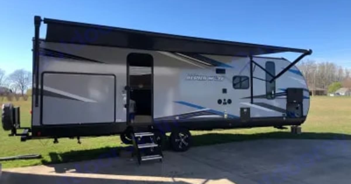 2022 Forest River Cherokee Alpha Wolf Travel trailer Rental in
