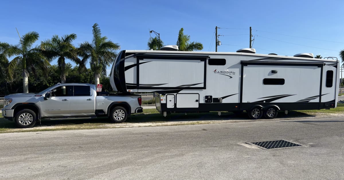 2023 Forest River Cardinal LX Fifthwheel Rental in Lawtey, FL Outdoorsy