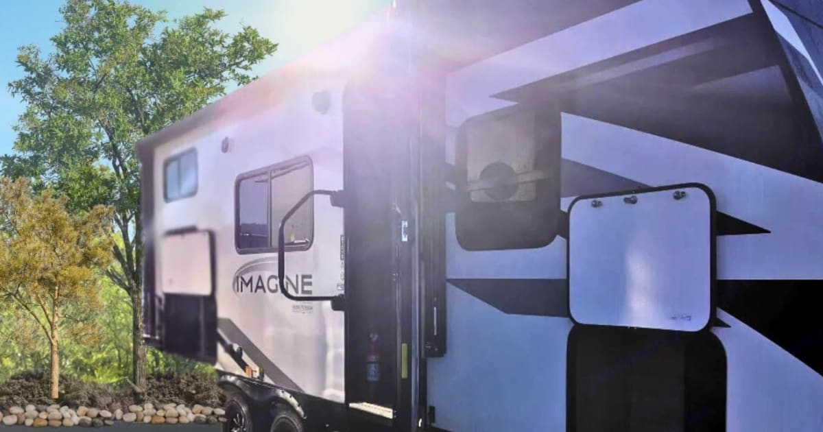2023 Grand Design Imagine XLS Travel trailer Rental in Yuba City, CA