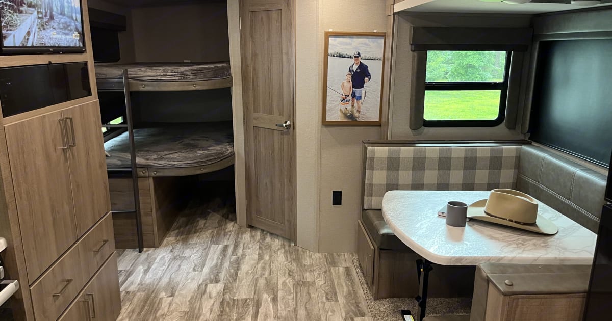 2023 Grand Design Imagine Travel trailer Rental in Columbia, SC Outdoorsy