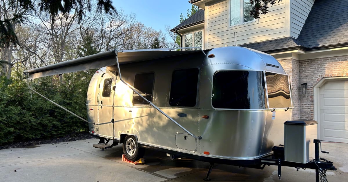 2018 Airstream Sport Travel trailer Rental in Portage, MI Outdoorsy